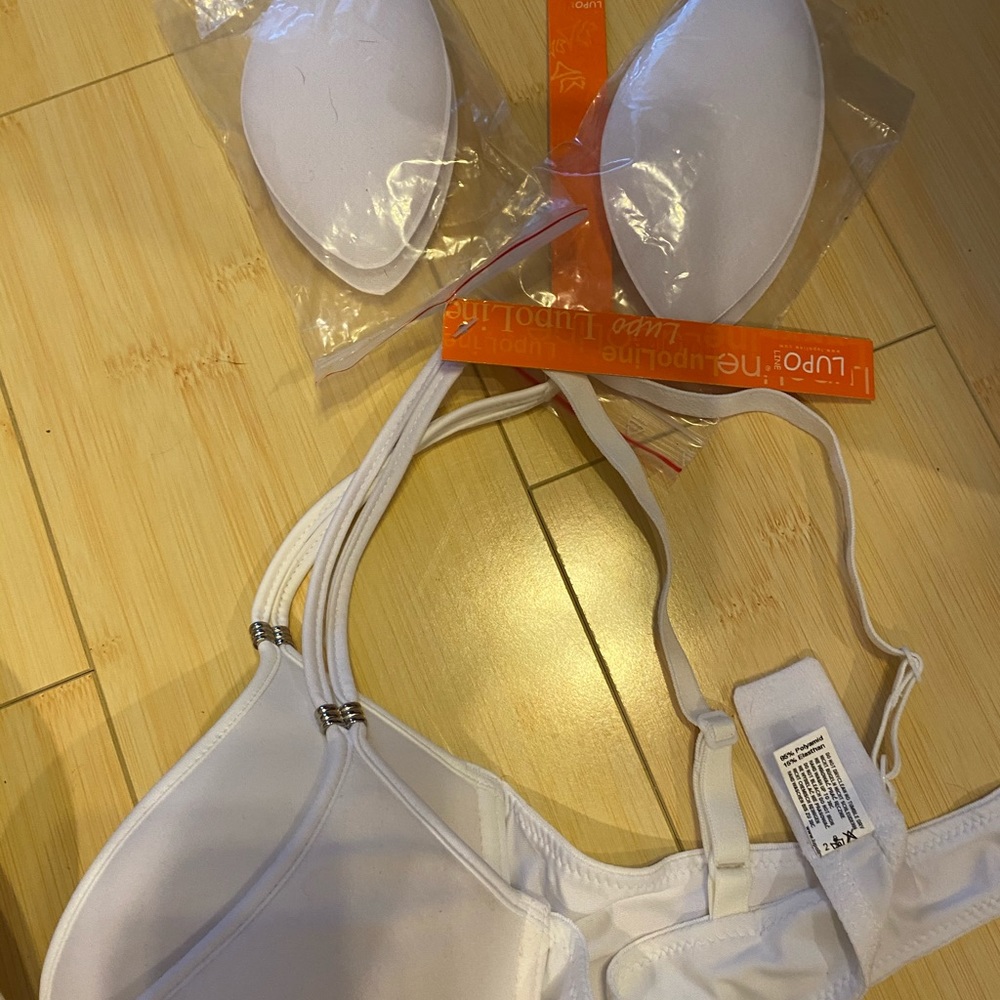 Simple white bra RARE - Picture 10 of 11